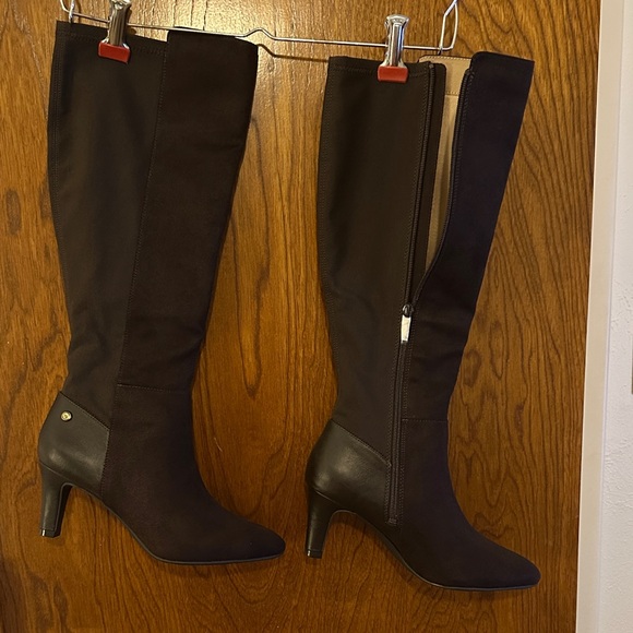 Life Stride Black Heeled Boots - Picture 1 of 3